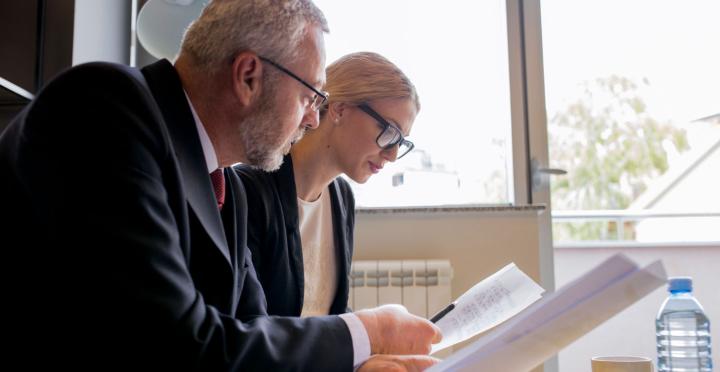 Who Is the Best Dallas Legal Recruiter for Attorneys, Paralegals, and Law Firms?