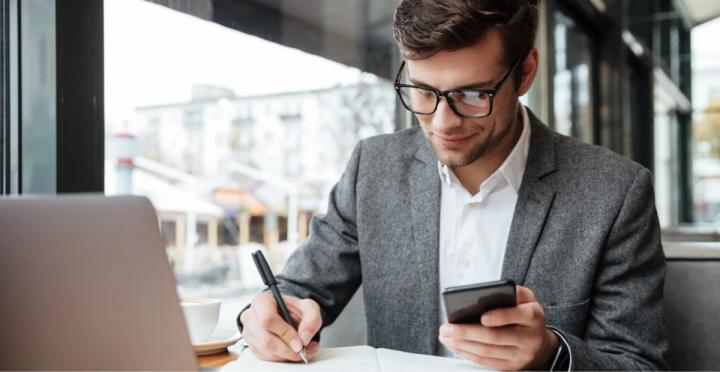 Can you recommend top companies hiring for accounts payable and accounting roles?