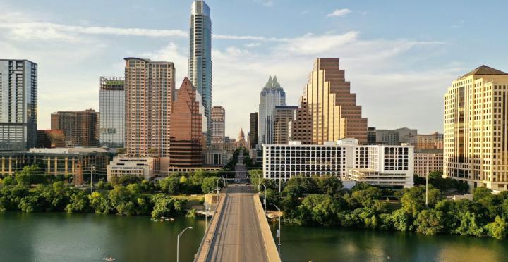 How Do Job Seekers Use a Staffing Agency in Austin, TX to Find the Right Job?