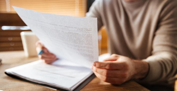 Should You Write a Cover Letter, and How Do You Decide for Each Application?