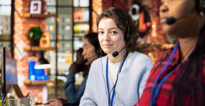What are the Benefits of Using a Customer Service Staffing Agency?
