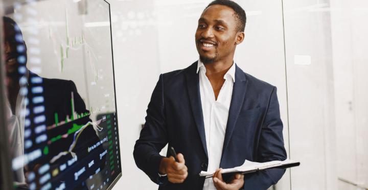 Boost Your Chances for Financial Analyst Jobs in Dallas