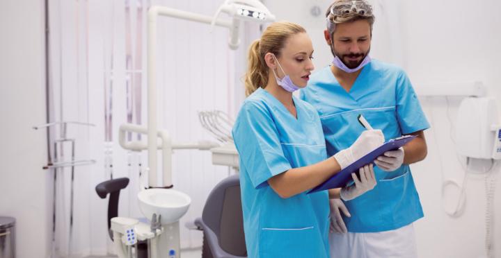 How do you find a Houston dental staffing agency that places dentists and hygienists who stay?