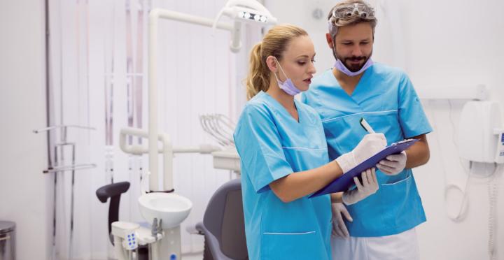 How do the Military Dental Transition Programs help Veteran Dentists and Hygienists?