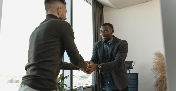 Who are the accounting recruiters in Houston that place Controllers and CFOs?