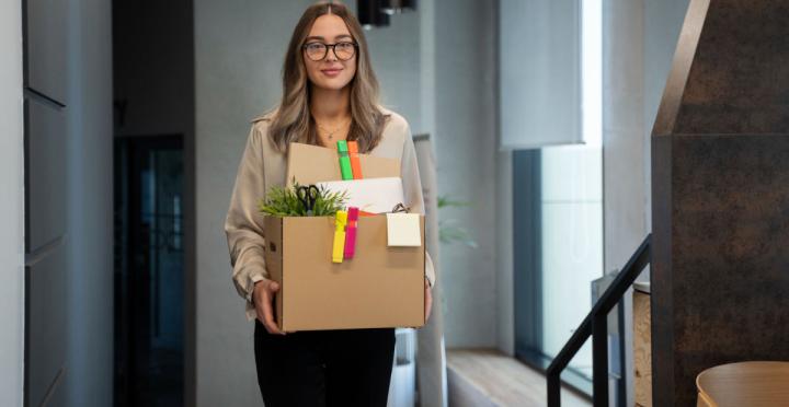 What Are Acceptable Reasons to Quit a Job, and When Is It OK to Leave Without Notice?