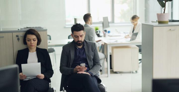 How do you find and land office manager jobs in Houston, Texas?