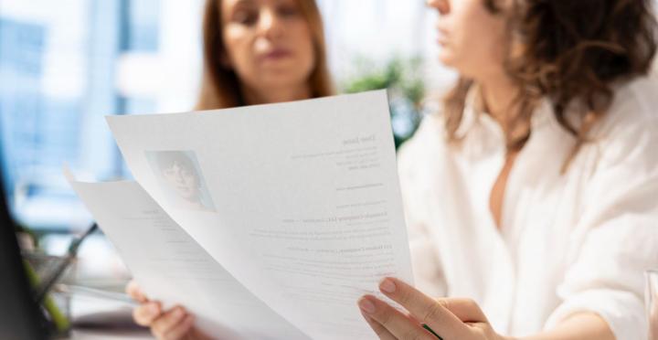 How Long Should Your Resume Be, and How Do Staffing Agencies and LinkedIn Fit In?