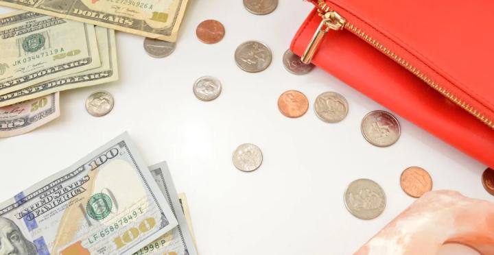 Which Careers Pay the Best Salaries by Industry in 2026?