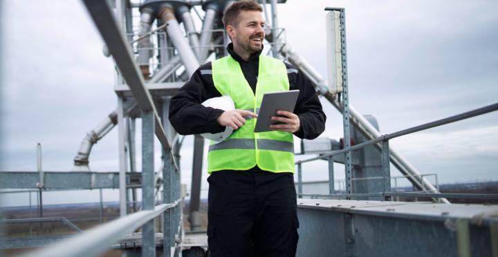 What Should You Look for in a Top Oil and Gas Staffing Agency?
