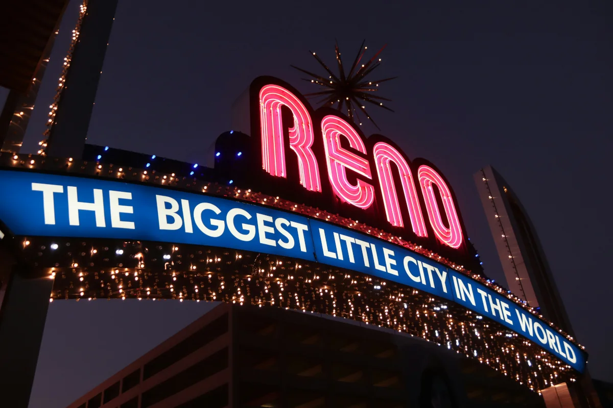 Reno Nevada emerging data center job market near California recruited by Frontline Source Group